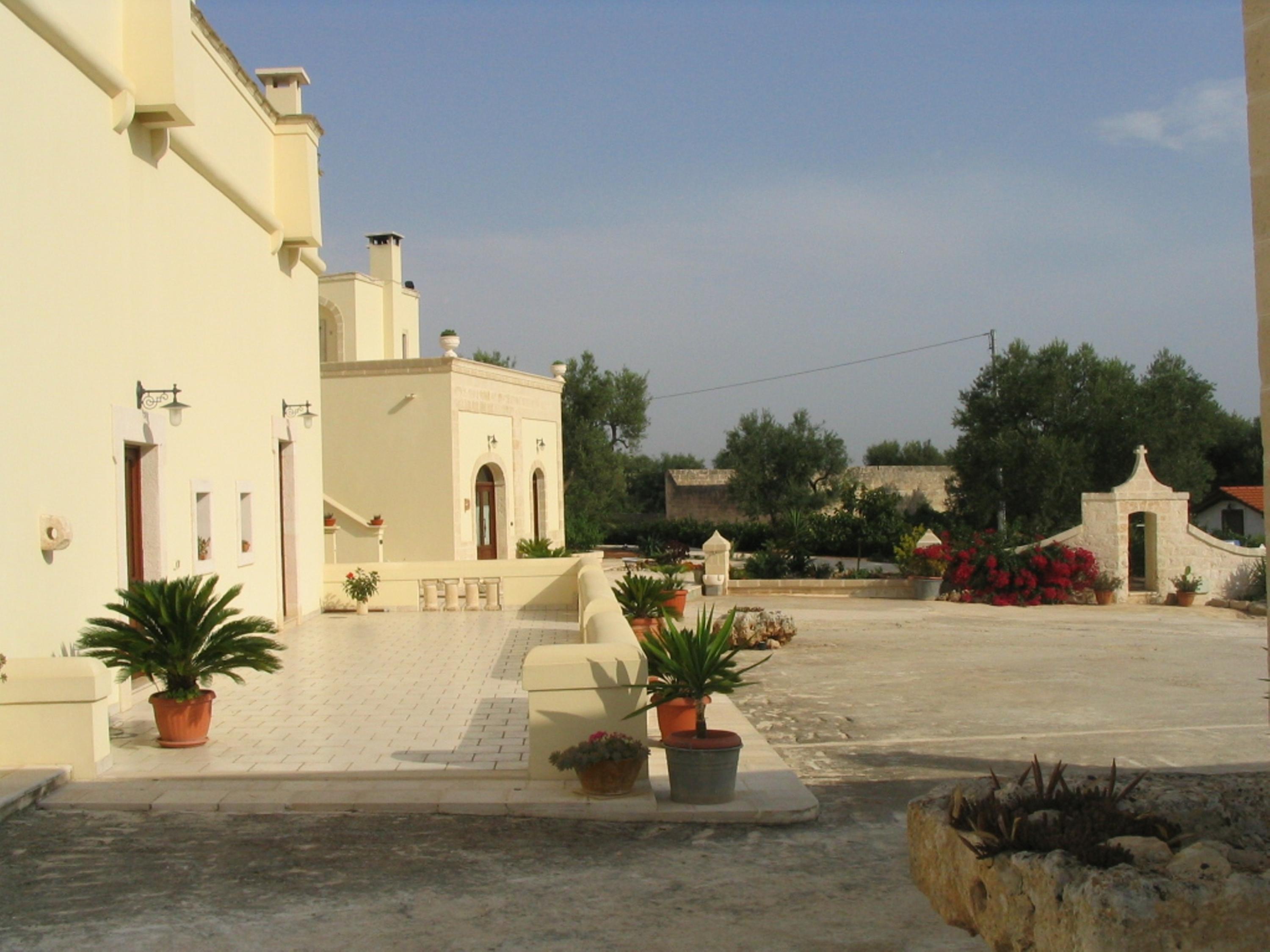 Masseria San Martino Hotel Pezze Di Greco Exterior foto